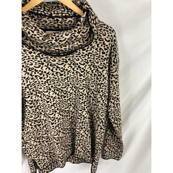 Calvin Klein Animal Print Mock Neck Sweater Size Small - Picture 6 of 8